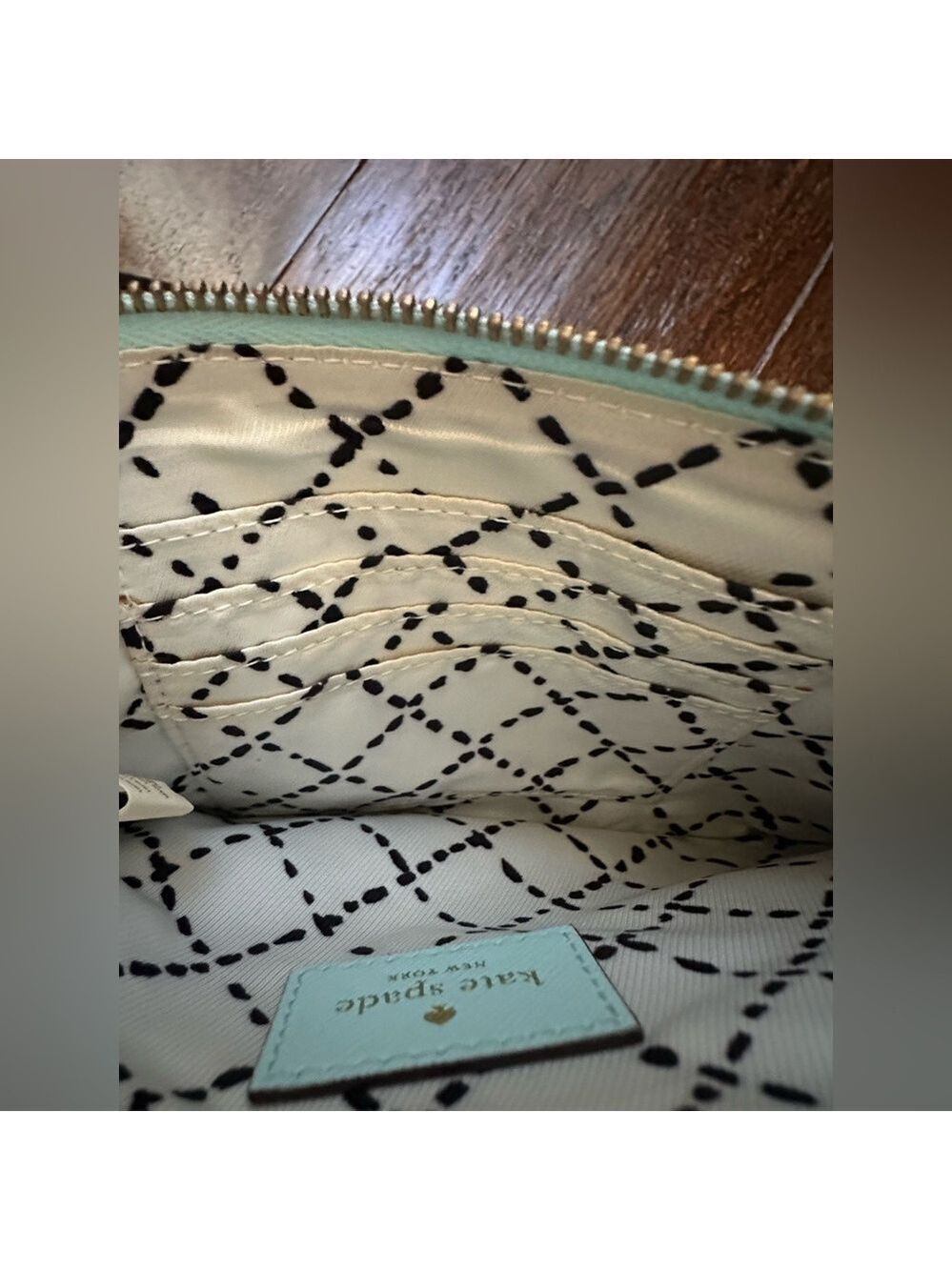 Kate Spade Saffiano leather blue wristlet-EUC - Picture 8 of 12